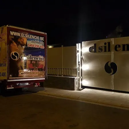 El Silenci'o Suites De Luxe & Piscine Charleroi